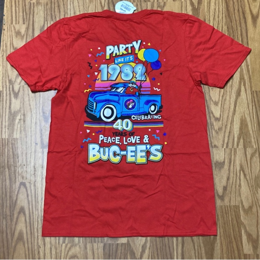 Buc-ee’s 40th Anniversary T Shirt Adult Medium